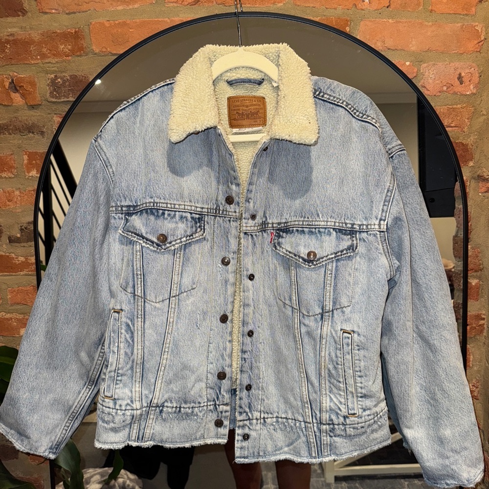 Levi's Premium Denim Sherpa Lined Jacket